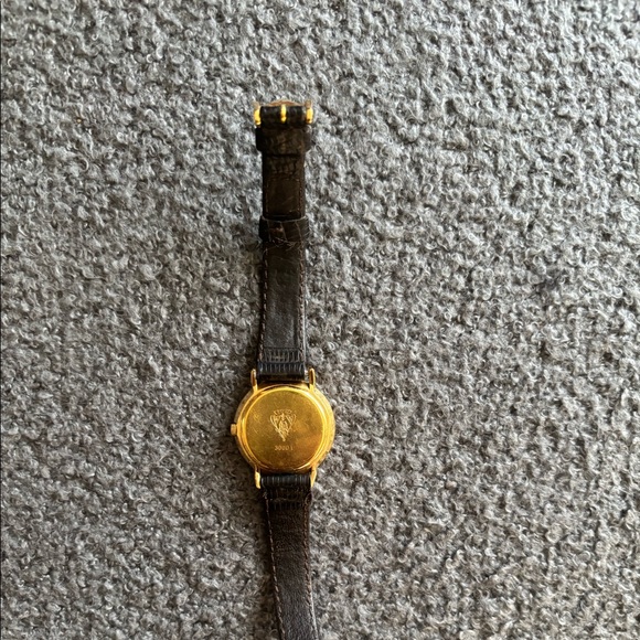 Gucci Watch - Picture 5 of 7